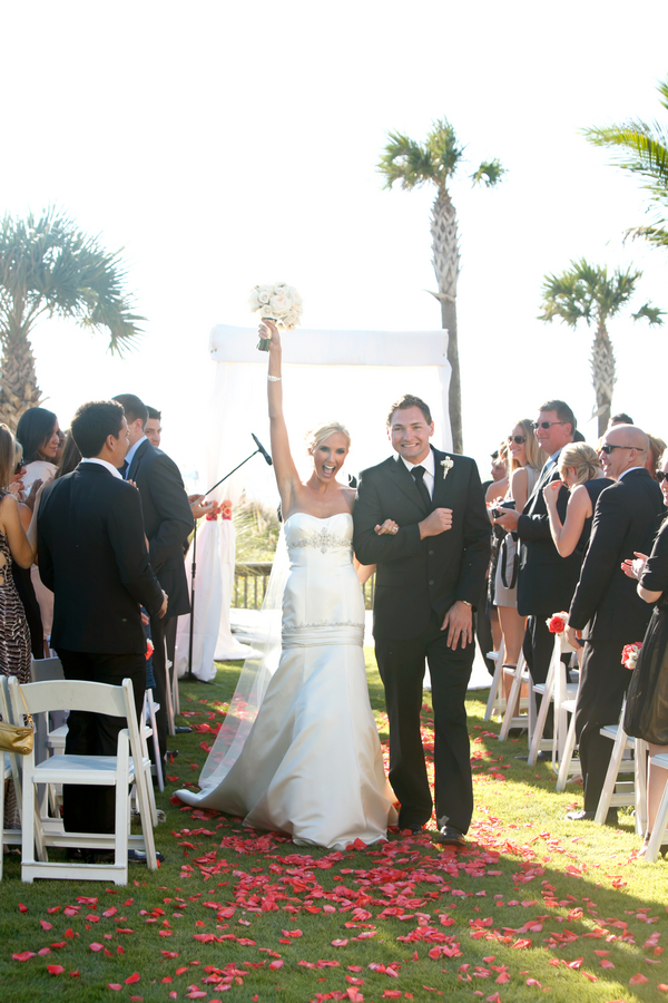 Coral Sarasota Ritz Carlton Beach Club Wedding with Sarasota wedding planner Burkle Events by Sarasota wedding photographer Carrie Wildes Photography (15)