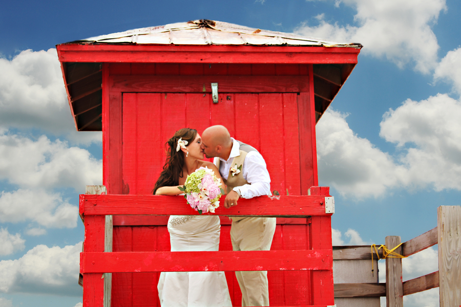 Green and Pink Clearwater Sand Key Park Wedding (14)