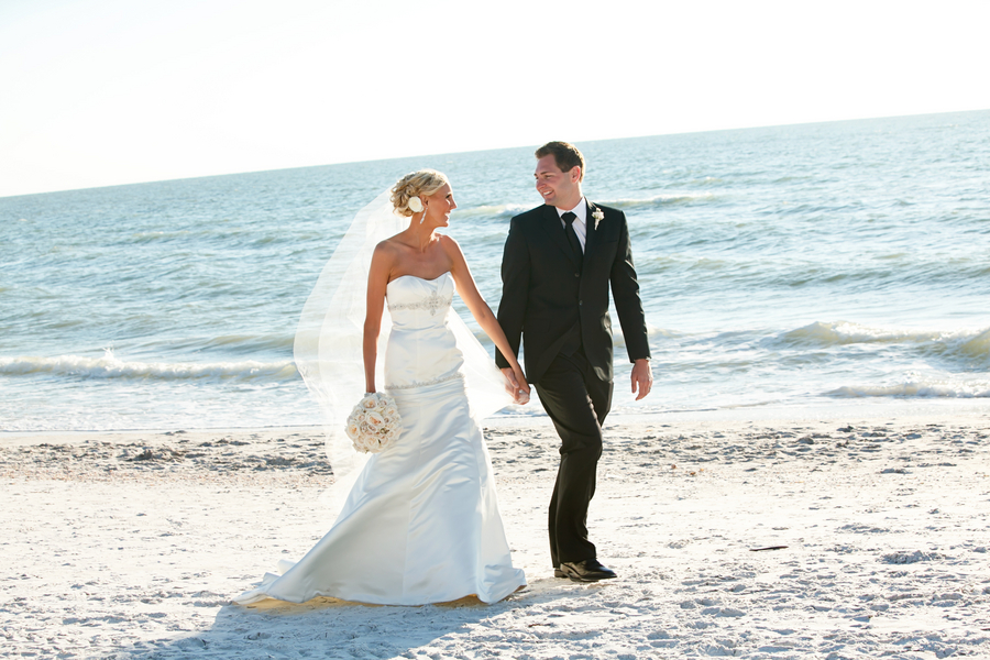 Coral Sarasota Ritz Carlton Beach Club Wedding with Sarasota wedding planner Burkle Events by Sarasota wedding photographer Carrie Wildes Photography (19)