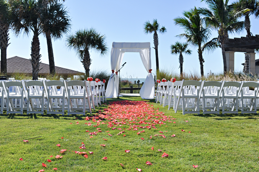 Coral Sarasota Ritz Carlton Beach Club Wedding with Sarasota wedding planner Burkle Events by Sarasota wedding photographer Carrie Wildes Photography (8)