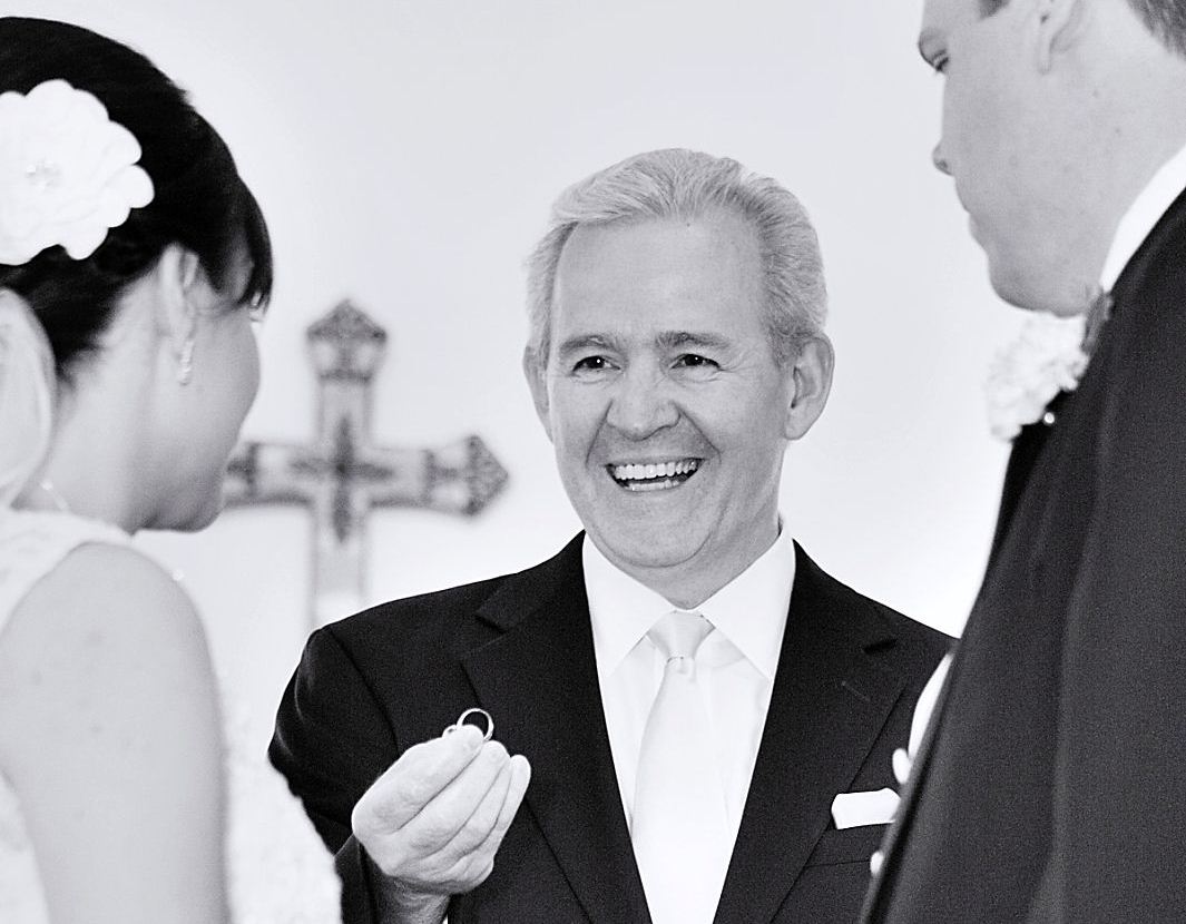 Best Tampa Wedding Officiant