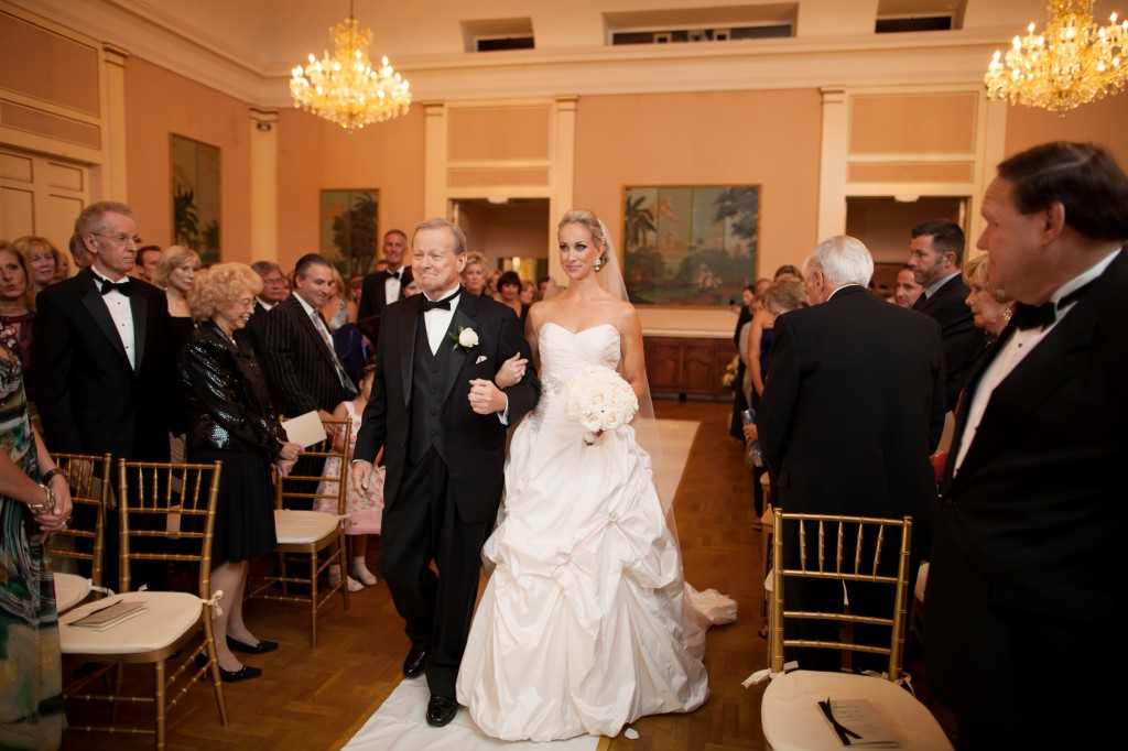 Gold and Blush Modern Fairytale St. Petersburg Wedding - Museum of Fine Arts - St. Petersburg Wedding Photographer Lauren Pauline Photography (14)