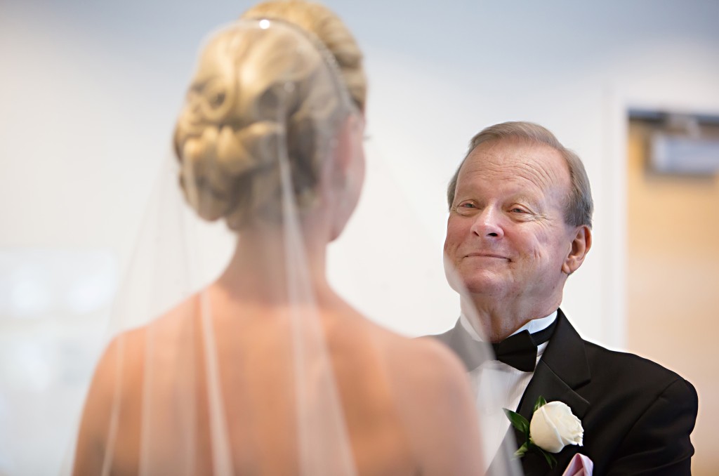 Gold and Blush Modern Fairytale St. Petersburg Wedding - Museum of Fine Arts - St. Petersburg Wedding Photographer Lauren Pauline Photography (7)