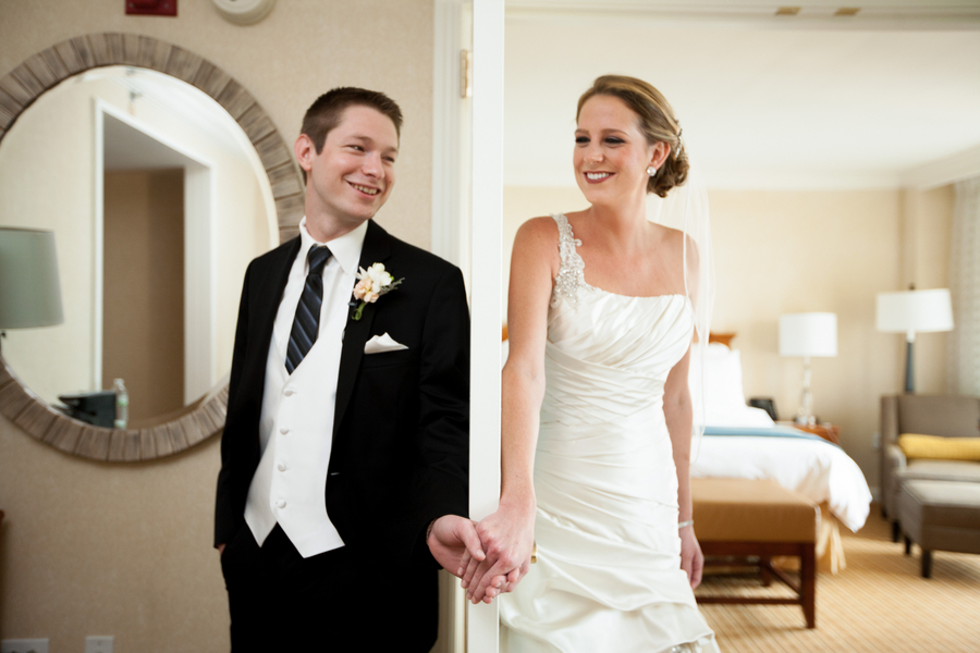 Pink & White Elegant Tampa Marriott Waterside Wedding - Kimberly Photography (11)