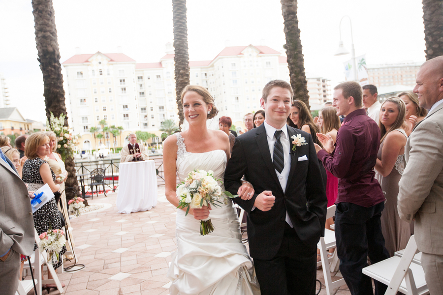 Pink & White Elegant Tampa Marriott Waterside Wedding - Kimberly Photography (19)