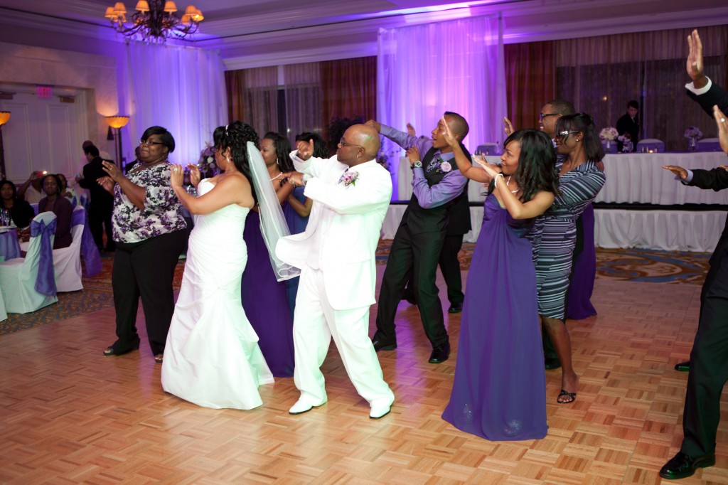 Elegant Purple & White Downtown Tampa Marriott Waterside Wedding by Tampa Wedding Photographer Eva's Photo Studio (21)