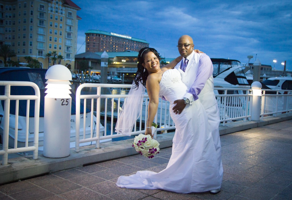 Elegant Purple & White Downtown Tampa Marriott Waterside Wedding by Tampa Wedding Photographer Eva's Photo Studio (23)