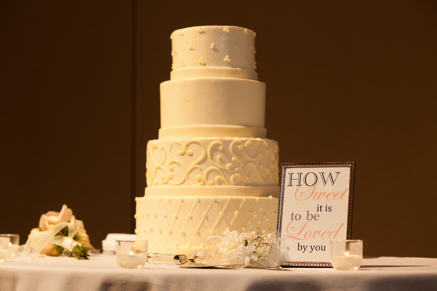 Pink & White Elegant Tampa Marriott Waterside Wedding - Kimberly Photography (31)