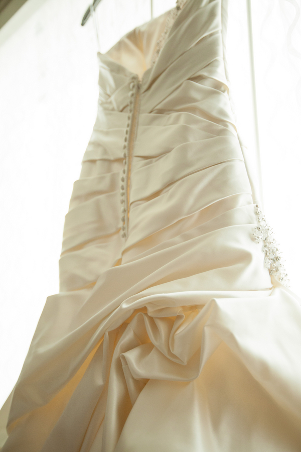 Pink & White Elegant Tampa Marriott Waterside Wedding - Kimberly Photography (3)