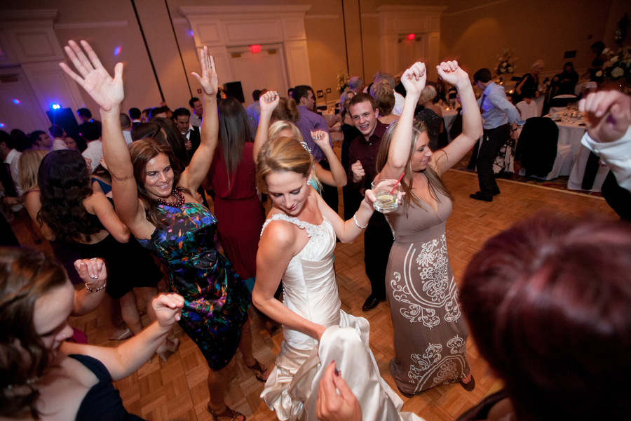 Pink & White Elegant Tampa Marriott Waterside Wedding - Kimberly Photography (34)