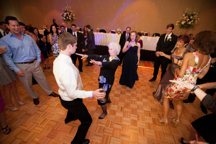 Pink & White Elegant Tampa Marriott Waterside Wedding - Kimberly Photography (35)