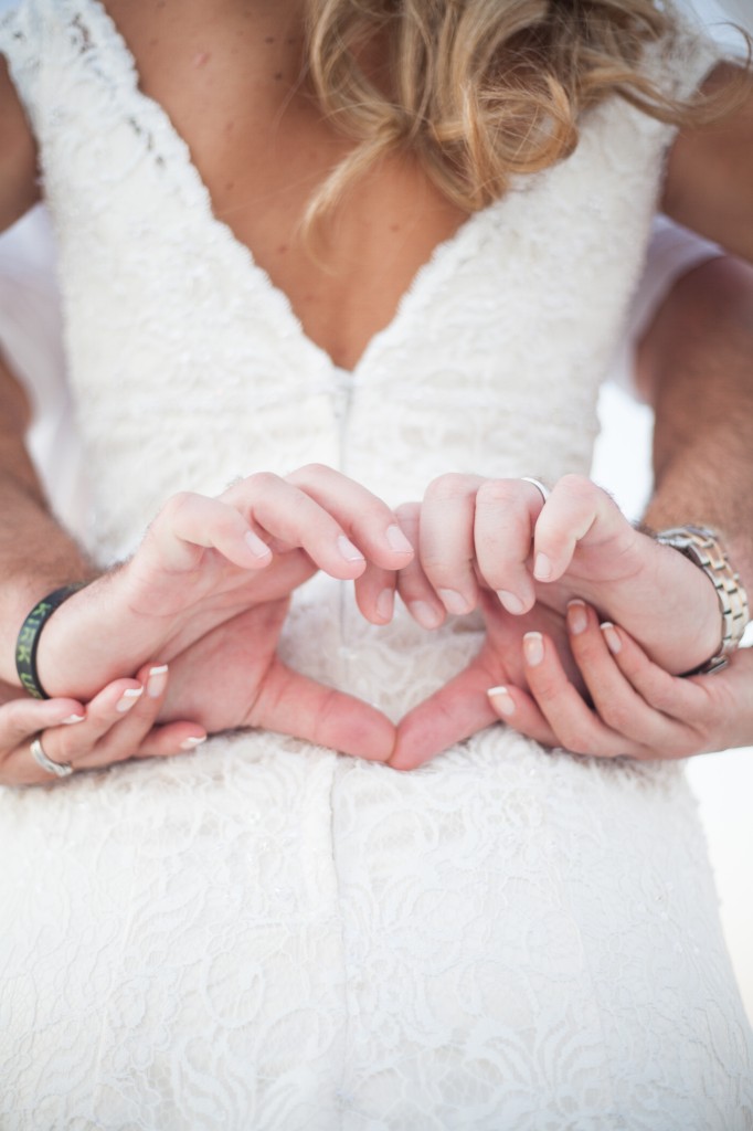 Fuchsia & Blue Destination St. Pete Beach Wedding - Paradise Grille - alt Photography (12)