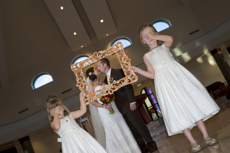 Rustic Orange Fall Tampa Wedding - Mainsail Suites Ashlee Hamon Photography with Celebrations of Tampa Bay (20)