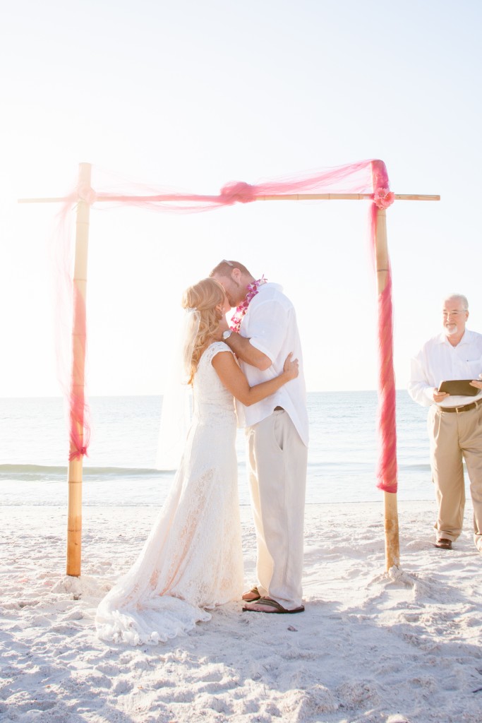 Fuchsia & Blue Destination St. Pete Beach Wedding - Paradise Grille - alt Photography (8)