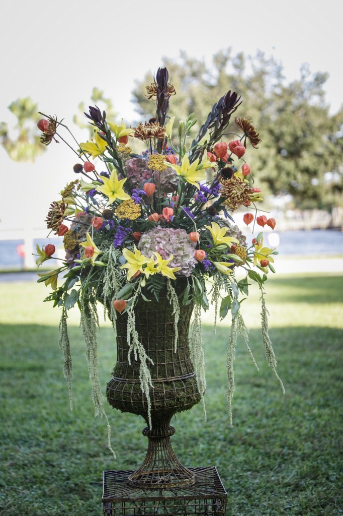 Rustic Fall St. Petersburg Museum of Fine Arts Wedding - St. Petersburg Wedding Photographer Ware House Studios (22)