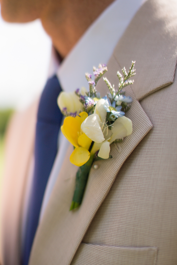 Light Blue & Yellow Waterfront Tampa Bay Watch Wedding - Kimberly Photography (7)