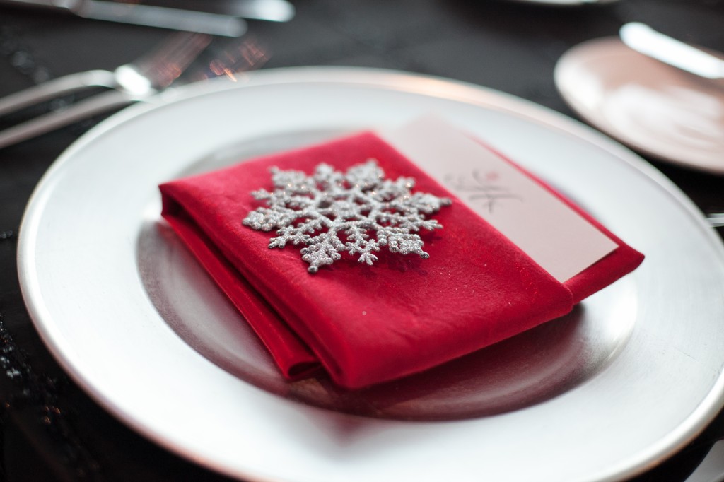 Red, Black & Silver Christmas Wedding - Downtown St. Pete Museum of Fine Arts - Esther Louis Photography (23)