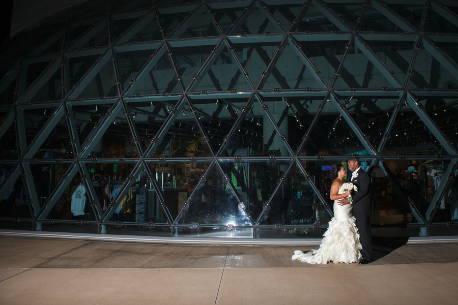 Purple & Orange Mediterranean Downtown St. Pete Wedding - Dali Museum - St. Pete Wedding Photographer Carrie Wildes Photography (24)