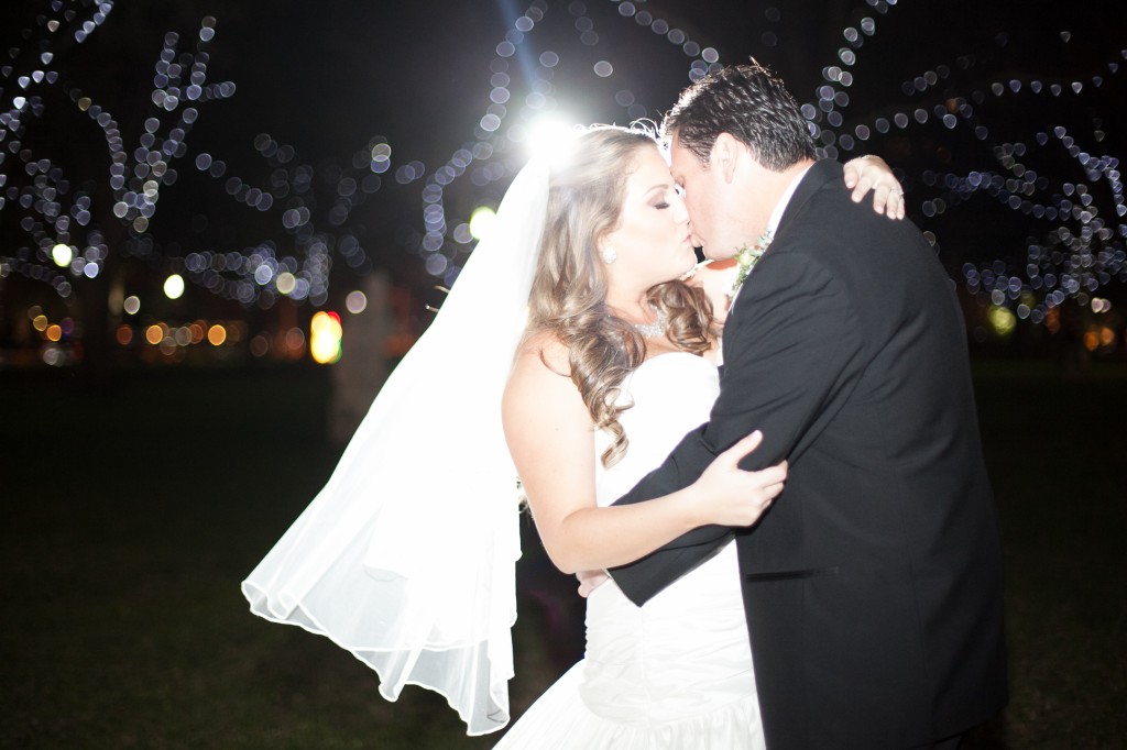 Red, Black & Silver Christmas Wedding - Downtown St. Pete Museum of Fine Arts - Esther Louis Photography (29)