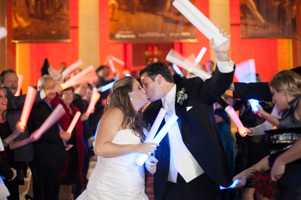 Red, Black & Silver Christmas Wedding - Downtown St. Pete Museum of Fine Arts - Esther Louis Photography (30)