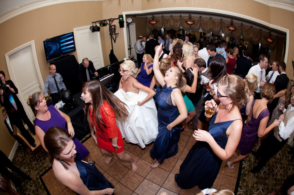 Gold & Garnet Downtown Tampa Wedding - The Tampa Club - Jerdan Photography (34)