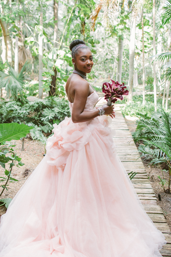 Blush, Grey & White Modern Destination Longboat Key Wedding - Sophan Theam Photography (10)