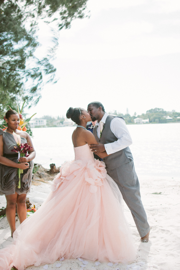 Blush, Grey & White Modern Destination Longboat Key Wedding - Sophan Theam Photography (17)