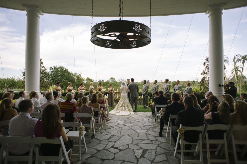 Vintage Southern Glam Lakewood Ranch Wedding - Justin Demutiis Photography (22)