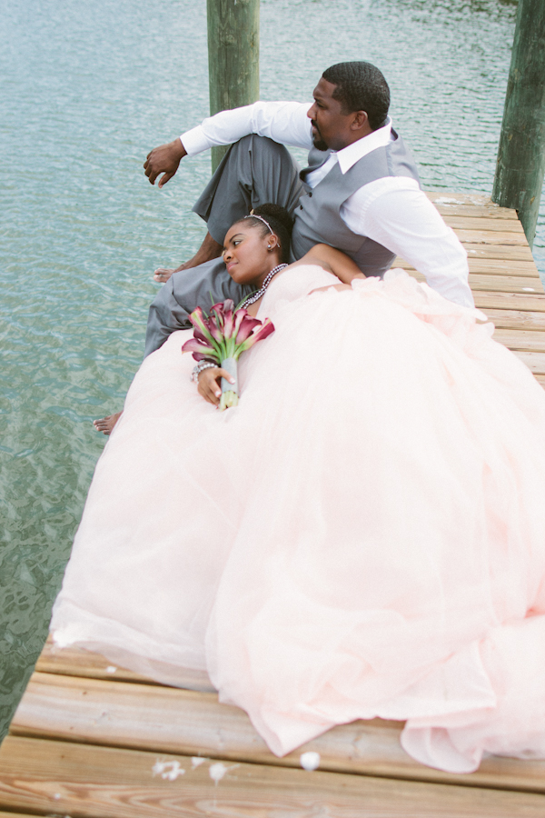 Blush, Grey & White Modern Destination Longboat Key Wedding - Sophan Theam Photography (25)