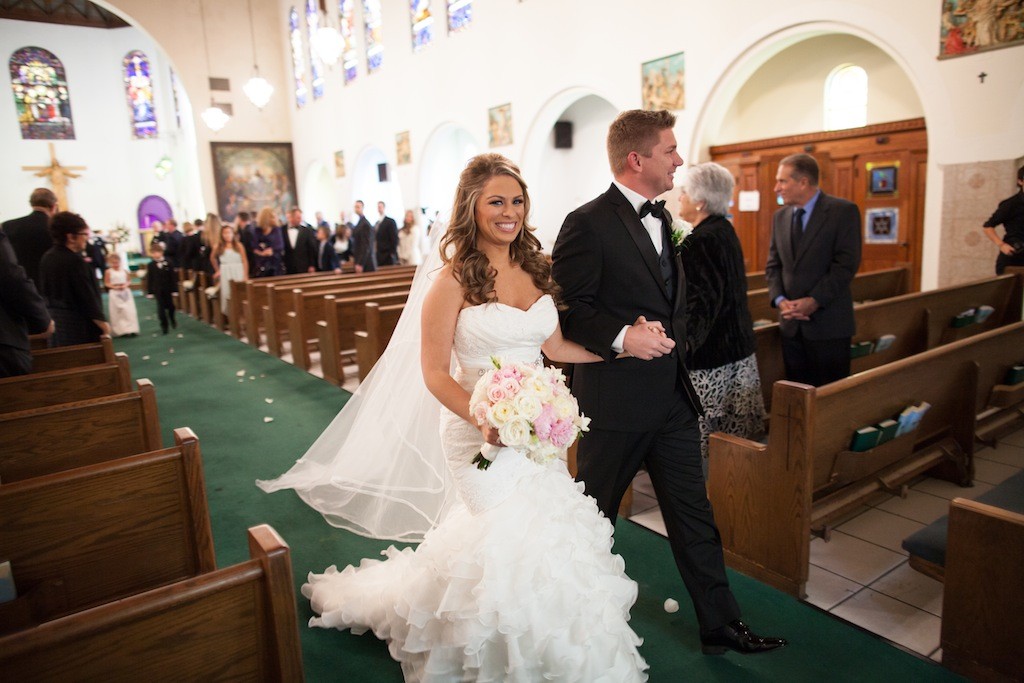 Elegant Black and White Downtown Tampa Wedding - Floridan Palace (24)