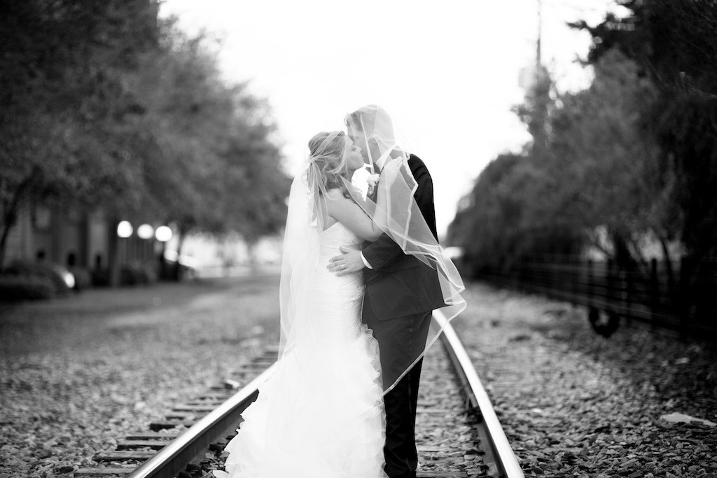 Elegant Black and White Downtown Tampa Wedding - Floridan Palace (29)