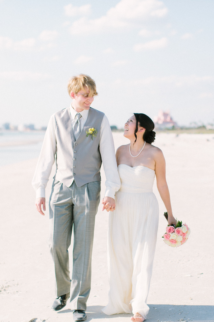 Destination Wedding in St. Pete Beach, Florida - St. Petersburg Wedding Photographer Sophan Theam Photography (12)