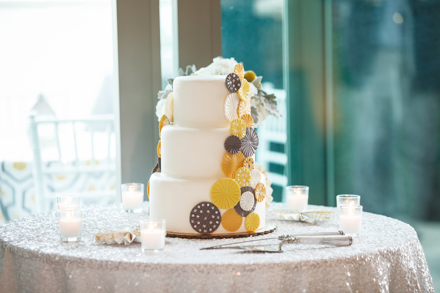 Modern Yellow & Grey Waterfront Tampa Wedding - Carrie Wildes Photography (13)