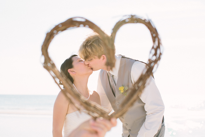 Destination Wedding in St. Pete Beach, Florida - St. Petersburg Wedding Photographer Sophan Theam Photography (8)