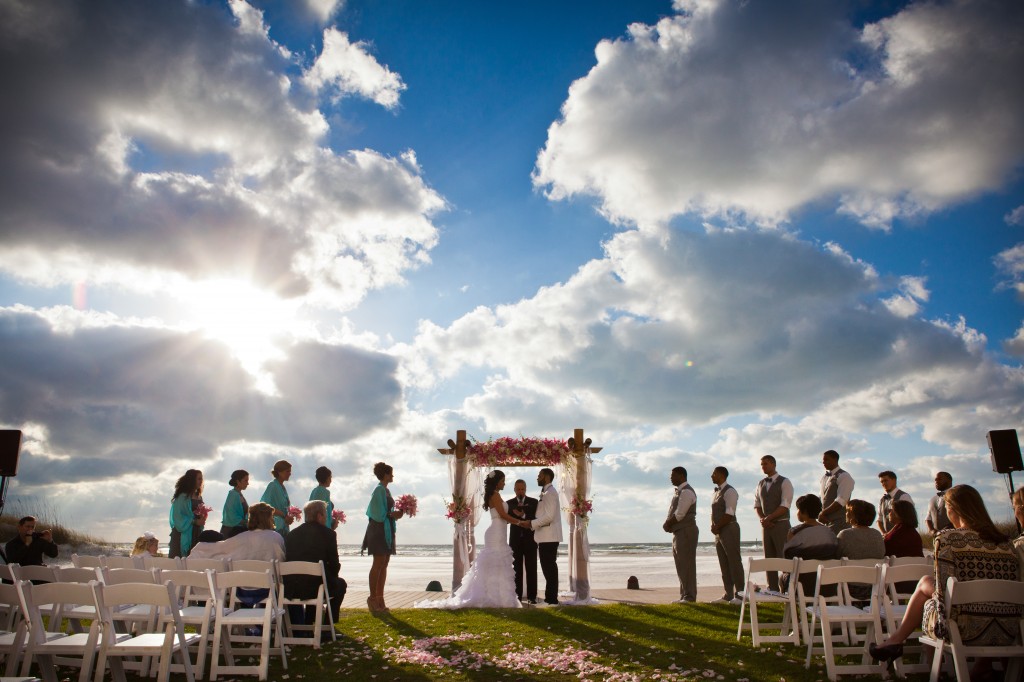 Clearwater Beach Wedding at the Sandpearl Resort - Grey & Aqua Destination Wedding (17)
