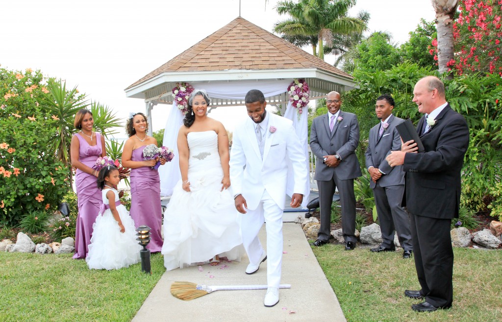 Purple Waterfront Tampa, Florida Wedding - Tampa Wedding Photographer Photo Announce It! (14)