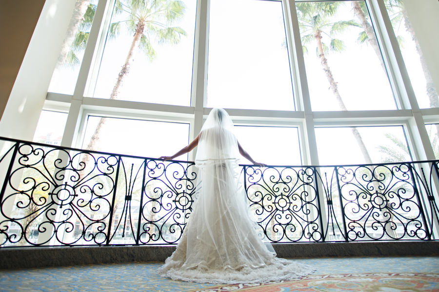 Brown, Gold & Ivory Waterfront Tampa Wedding - Tampa Wedding Photographer Carrie Wildes Photography (36)