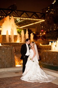 Straz Center Wedding - Downtown Tampa - Black, White & Gold - Tampa Wedding Photographer Kimberly Photography (32)