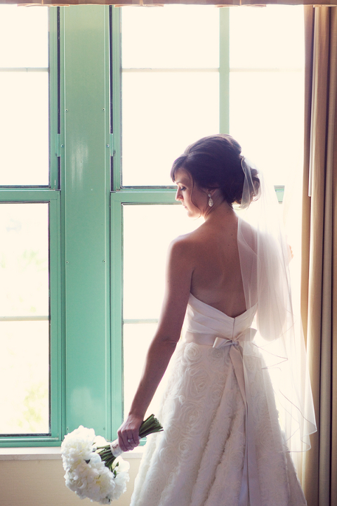 Destination St. Petersburg, FL Wedding - Modern Wedding At NOVA 535