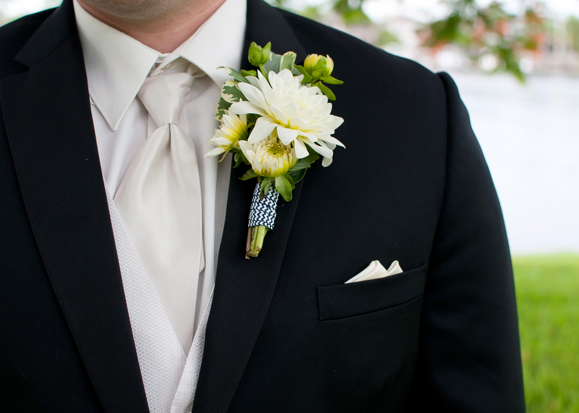 Navy, White & Coral Davis Island Garden Club Wedding - Tampa Wedding Photographer Kristen Marie Photography (14)