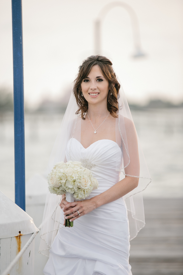 White, Silver & Blue St. Petersburg Isla del Sol Wedding - St. Petersburg, FL Wedding Photographer Carrie Wildes Photography (21)