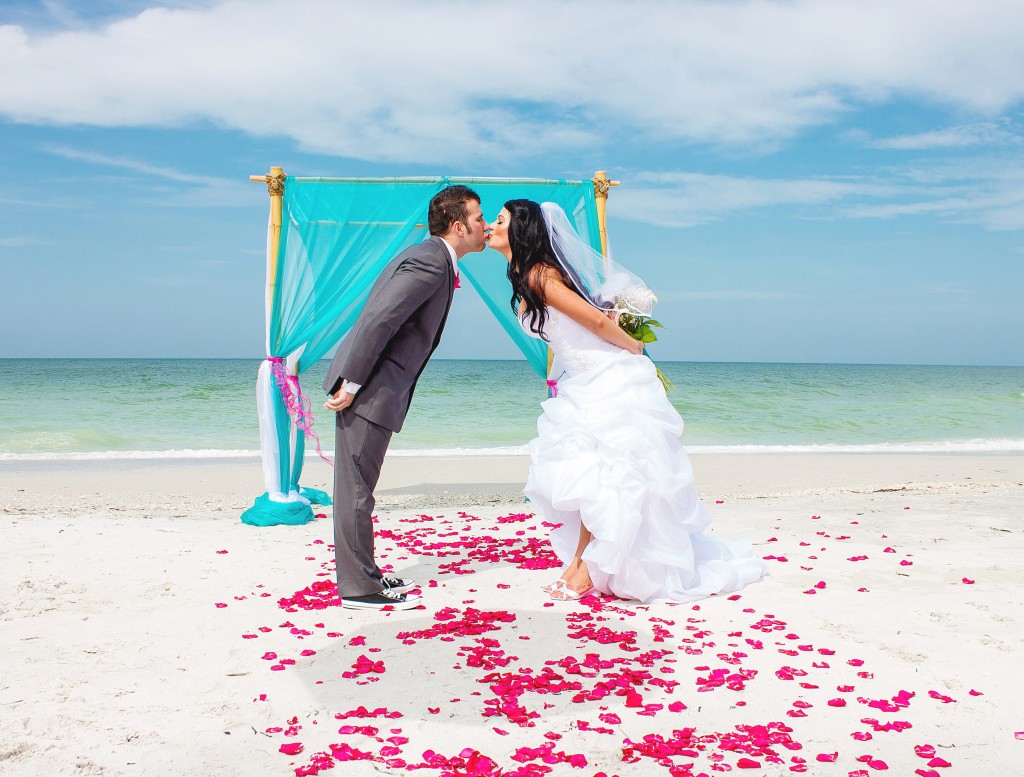 Teal & Fuchsia Treasure Island Beach Destination Wedding - Florida Beach Wedding Planner Tide the Knot (24)