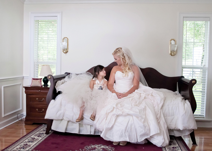 Navy, White & Coral Davis Island Garden Club Wedding - Tampa Wedding Photographer Kristen Marie Photography (6)