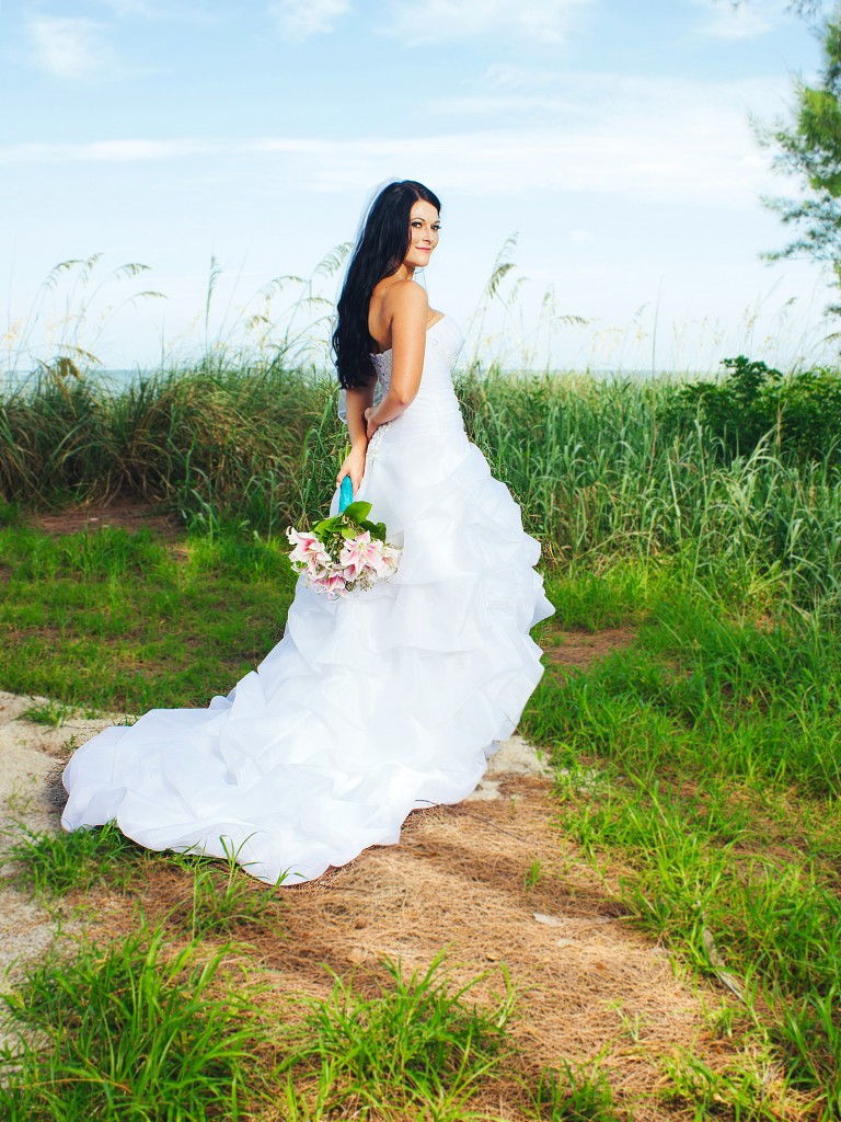 Teal & Fuchsia Treasure Island Beach Destination Wedding - Florida Beach Wedding Planner Tide the Knot (8)