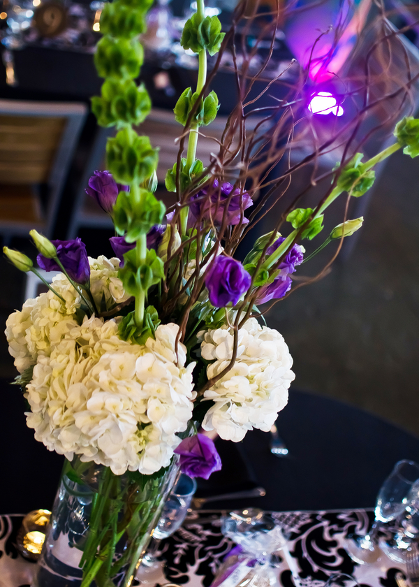 Damask, Purple & Green Florida Aquarium Wedding - Tampa Wedding Photographer Kristen Marie Photography (17)