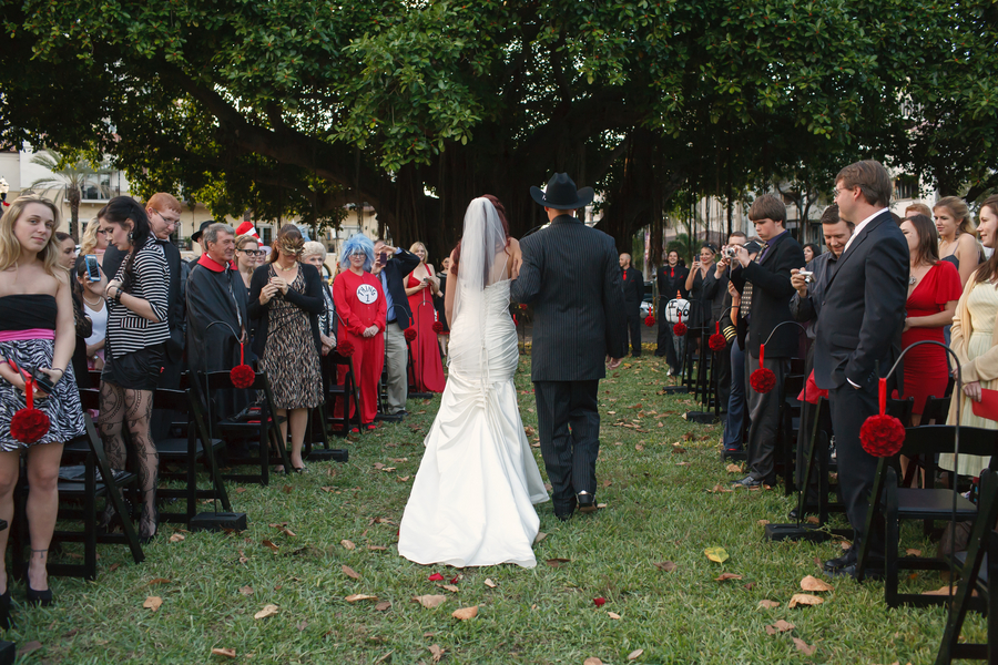 St. Pete Museum of Fine Arts Black & Red Halloween Themed Wedding - St. Petersburg, FL Wedding Photographer Carrie Wildes Photography (21)