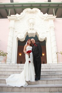 St. Pete Museum of Fine Arts Black & Red Halloween Themed Wedding - St. Petersburg, FL Wedding Photographer Carrie Wildes Photography (28)