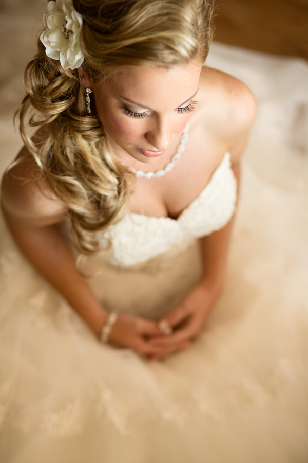 Purple and Cream Country Chic Brooksville Wedding - Brooksville Wedding Photographer Leah Jean Photography (9)