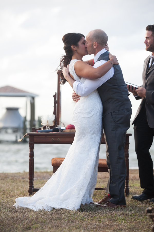 Vintage Pomegranate & Lime Waterfront Tampa Wedding - Esther Louise Photography (26)