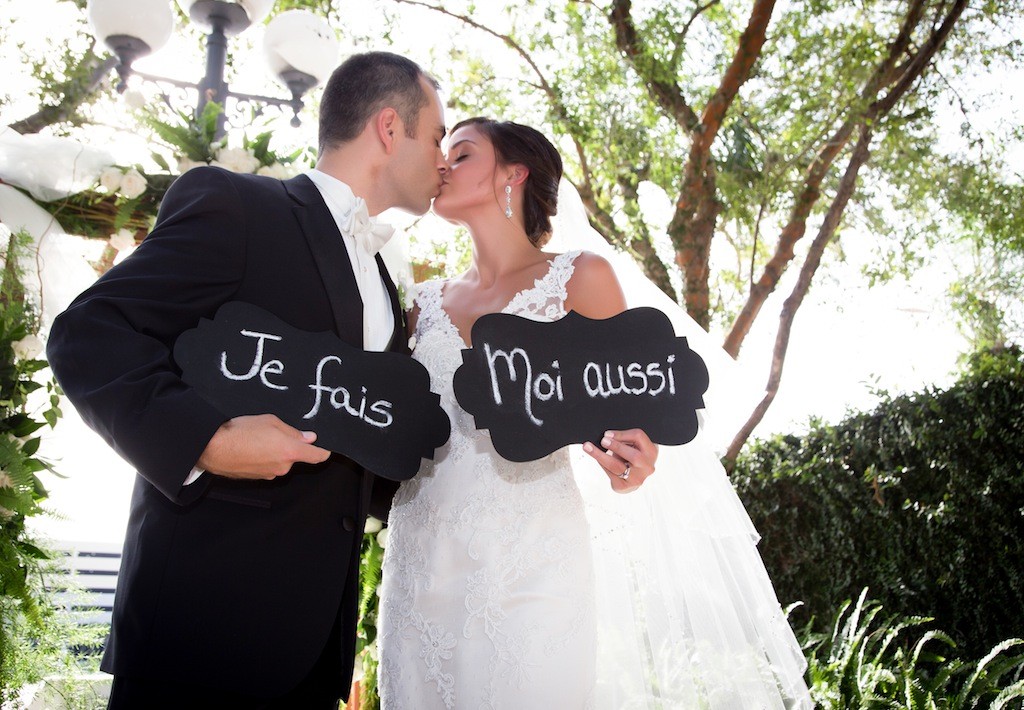 Floridan Palace Wedding | Vintage Gold, Champagne, and Ivory Downtown Tampa Wedding (20)